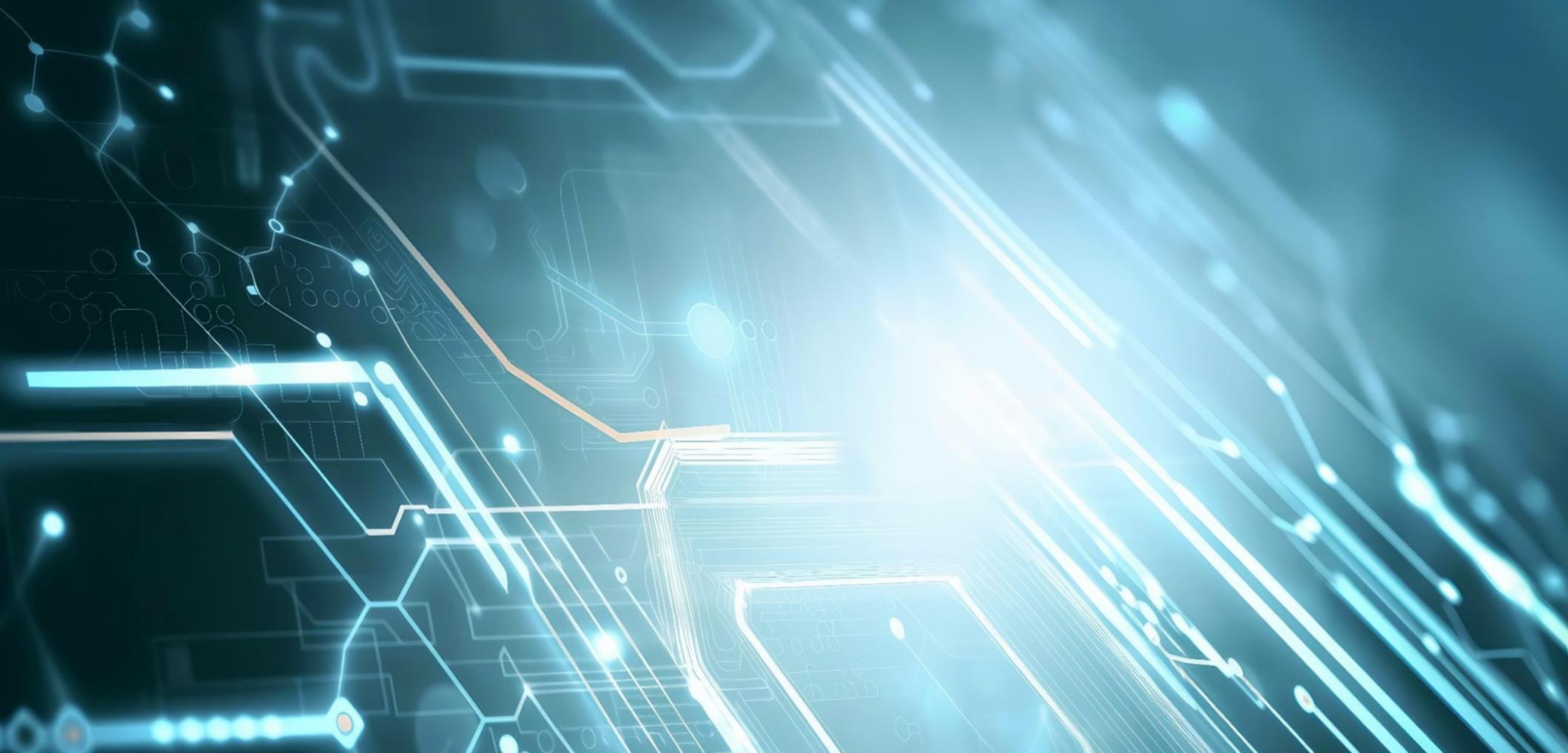 Estudiantes trabajando en proyectos de automatización con IA